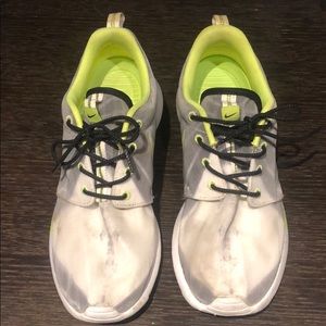 Nike Roshe One sneaker